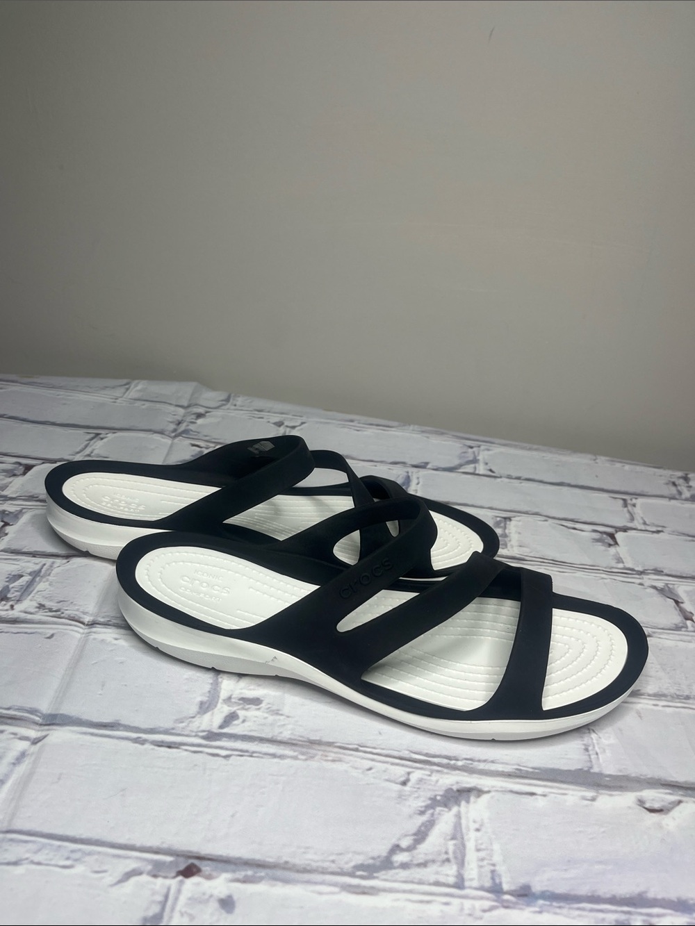 CROCS White and Black Swiftwater Sandal